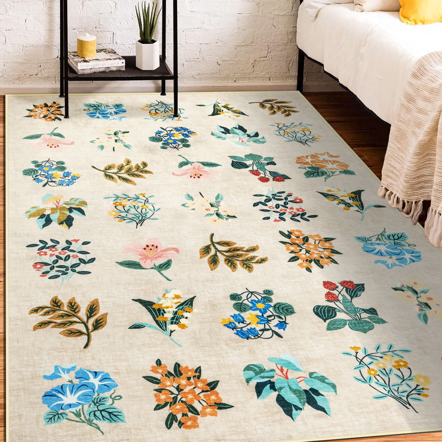 Wellber Area Rug Soft Vintage Floral Rugs Non Slip Carpet for Bedroom Living Room Home Deocr,4'x6',Beige