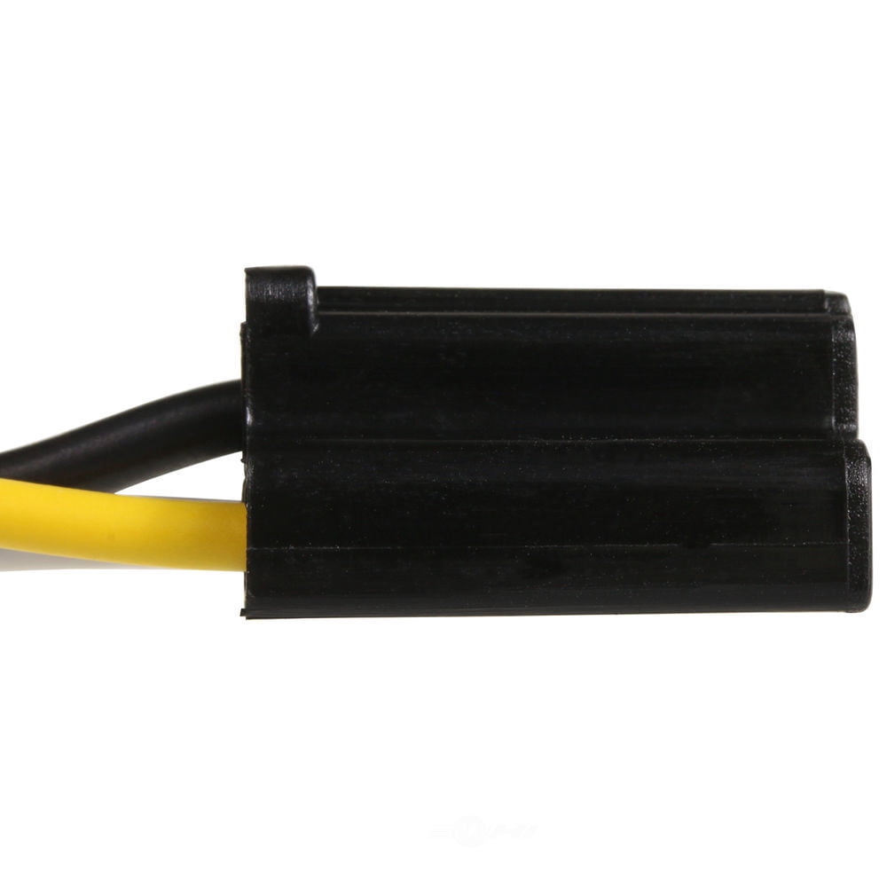 A/C Compressor Clutch Relay Connector