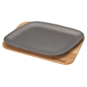 Bayou Classic Black Cast Iron Enameled Fajita Pan with Wooden Trivet