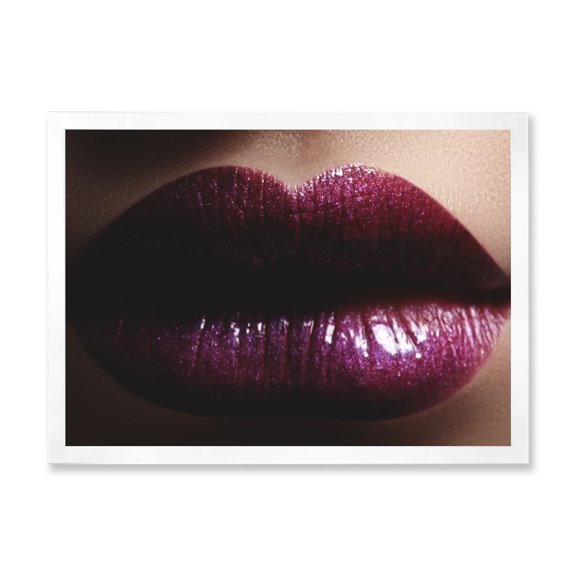 Designart 'Close-Up Of Woman Plump Lips With Glitter' Modern Framed Art Print