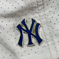 thumbnail image 1 of Liga De Béisbol Broche Chicago White Sox Pittsburgh Pirates New York Yankees Los Angeles Dodgers Pines De Metal, 1 of 4