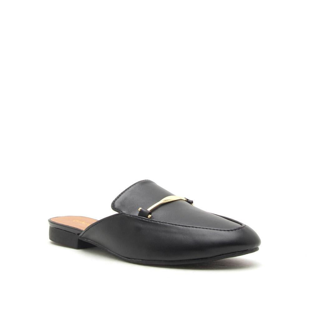 flat closed toe mules