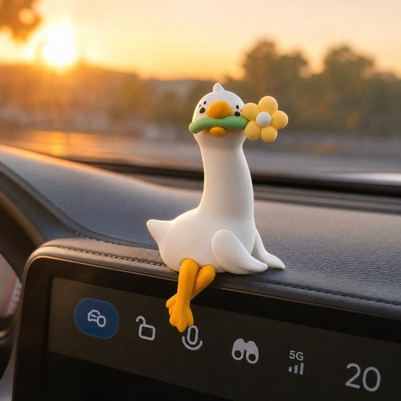 Cute White Duck Car Dashboard Ornament Resin Figurine Auto Center Console Screen Decor, Adorable Vehicle Interior Desktop Display Decoration