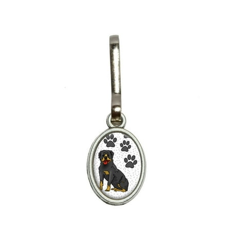 - Rottweiler of Stature Oval Zipper Pull