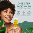 thumbnail image 2 of Limpiador facial OM Botanical One Step, exfoliante natural, 100 ml, 2 of 7