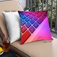 thumbnail image 1 of Ahgly Company Tech Electronics Coussin d'Extérieur, 18 Pouces par 18 Pouces, 1 of 6