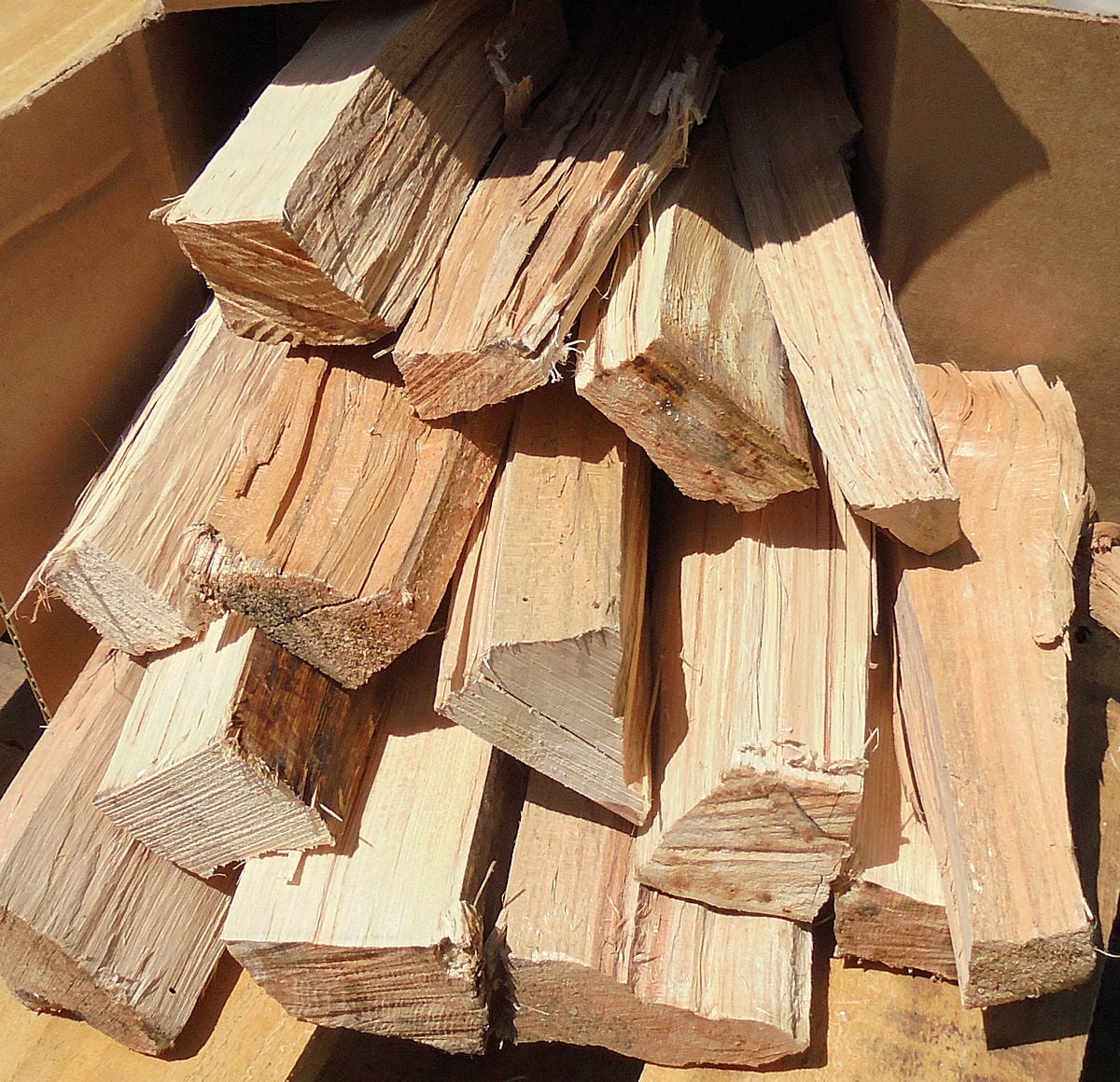 Smoker Firewood Split Logs Hickory 57 Pounds