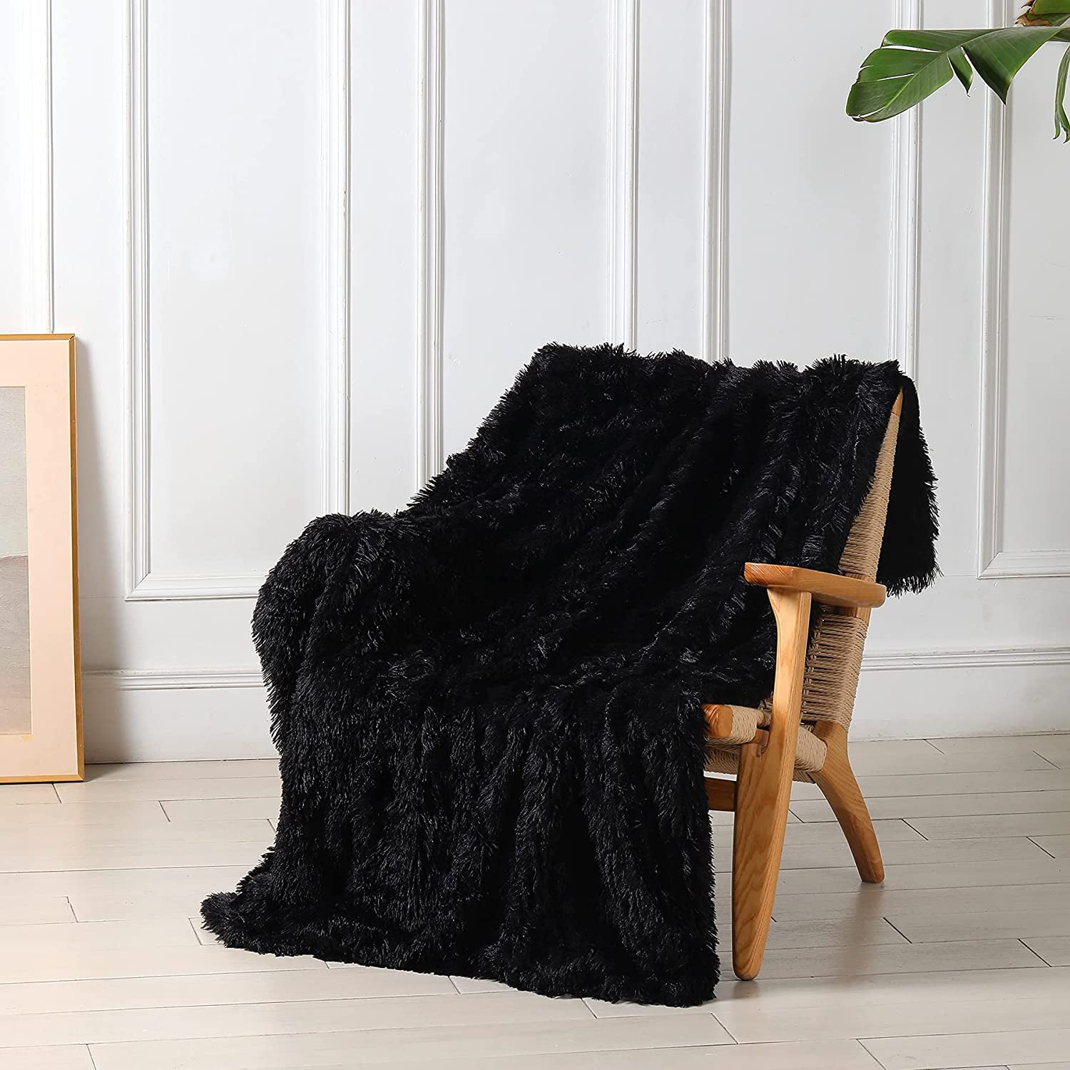 Decorative Extra Soft Faux Fur Throw Blanket 78 x 90