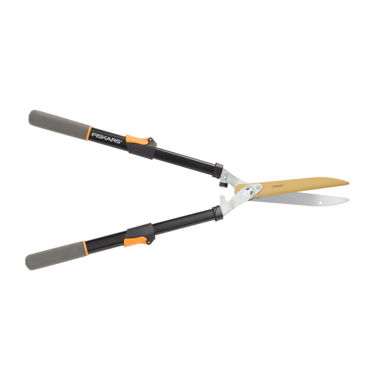 Fiskars Extendable Power-Lever Titanium Hedge Shears photo 4