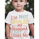 thumbnail image 1 of Camiseta gráfica para niños "No soy un consentido, mi abuela simplemente me quiere". Bonita camiseta informal de cuello redondo y manga corta para niños. Tejido de algodón suave, ideal para primaver, 1 of 6
