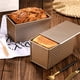 thumbnail image 3 of Molde Rectangular para Pan con Tapa, Bandeja para Hornear Pan, Tostadas y Pasteles, Caja Antiadherente con Tapa, Accesorio de Cocina de Acero., 3 of 5