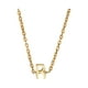 thumbnail image 1 of Un collar de oro con las iniciales de un nombre femenino de moda es un regalo para adolescentes femeninas, 1 of 5
