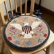 thumbnail image 1 of Cojín redondo patriótico para silla con diseño de bandera | Cojín acolchado suave para sillas de comedor, patio y mecedoras | Lazos seguros para decoración del hogar en interiores y exteriores, 1 of 7