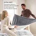 thumbnail image 3 of Manta Bedsure Sherpa de forro polar para sofá, 130 x 150 cm, color gris, 3 of 8