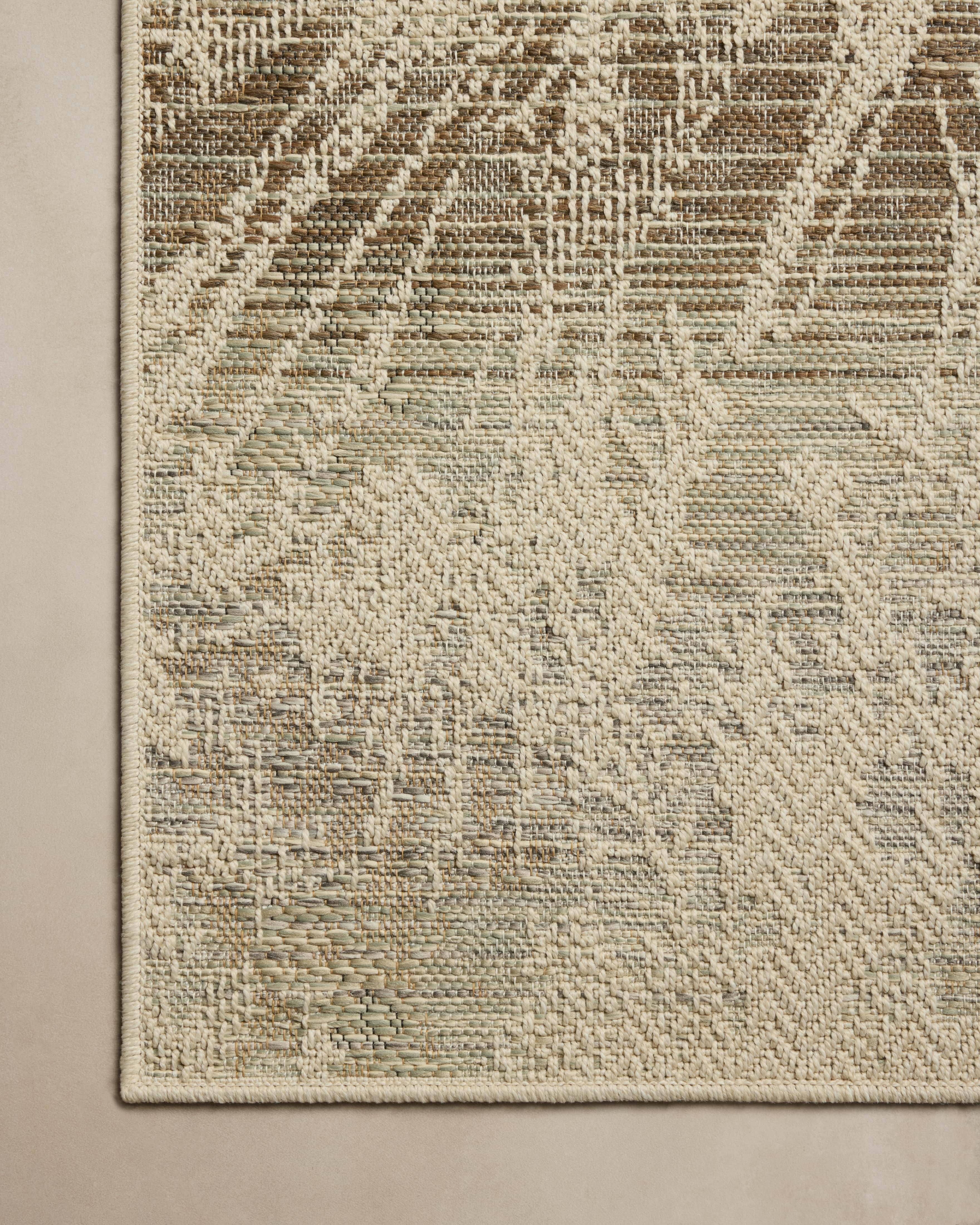 Loloi Saylor Ivory / Stone Indoor/Outdoor Area Rug