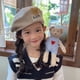 thumbnail image 2 of Gorro de punto para niños, boina de lana de oso para otoño e invierno, bonito gorro de pintor de dibujos animados de estilo occidental para niña, gorro para bebé, 2 of 5