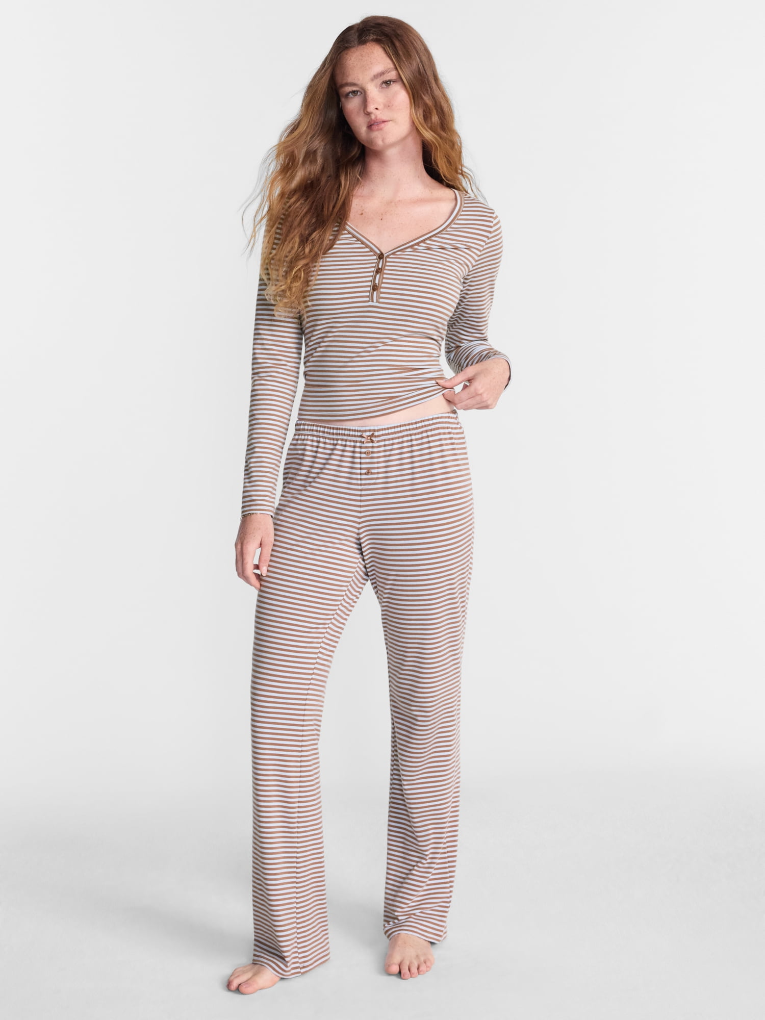 No Boundaries Cloud Core Low Rise Sleep Pants, 31” Inseam, Women's XXS-3X