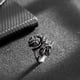 thumbnail image 4 of Anillo antiguo de rosa negra, vintage, con pétalos de rosa y multicapas (plata, talla 7), 4 of 6