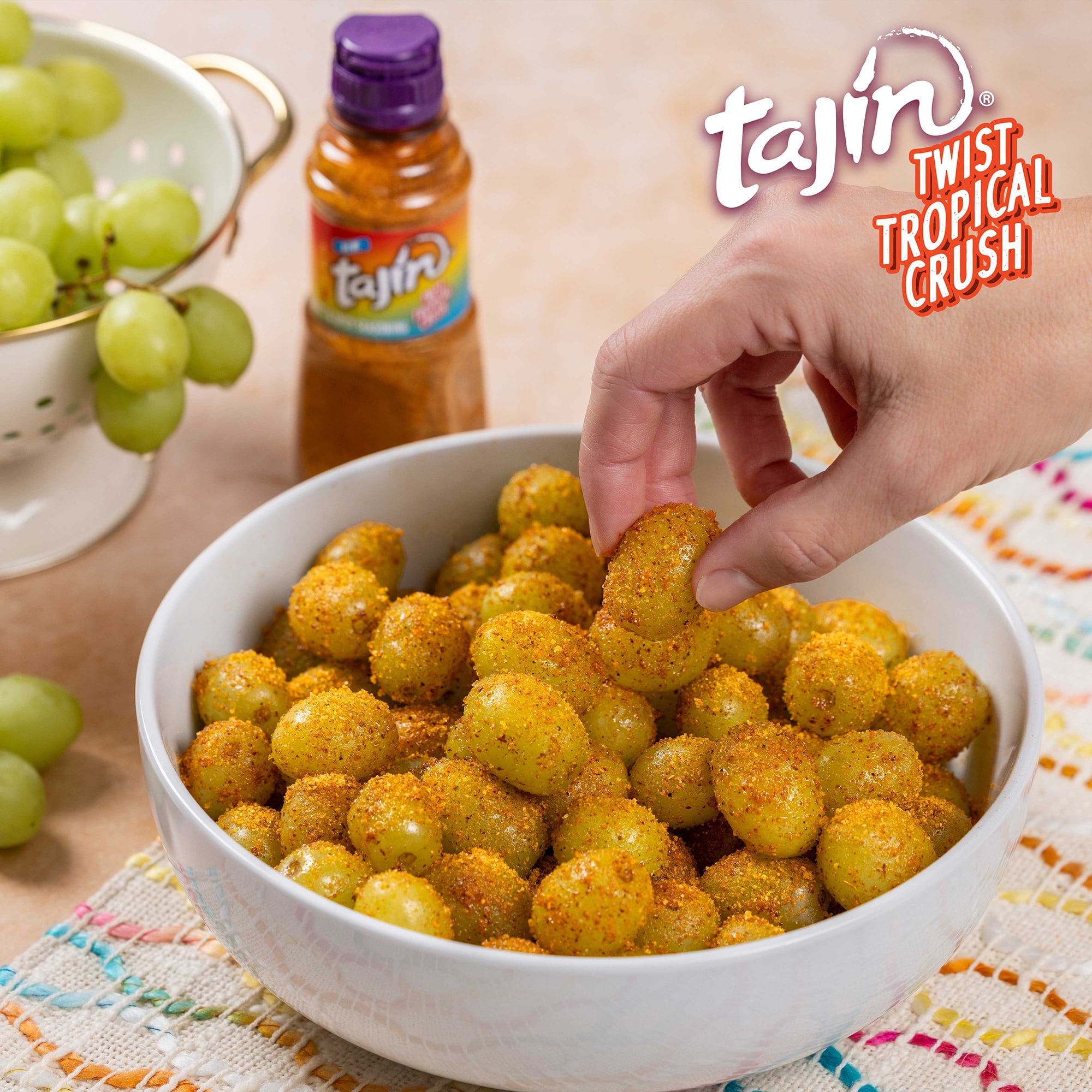Tajin Twist Tropical Crush Seasoning 5.64oz