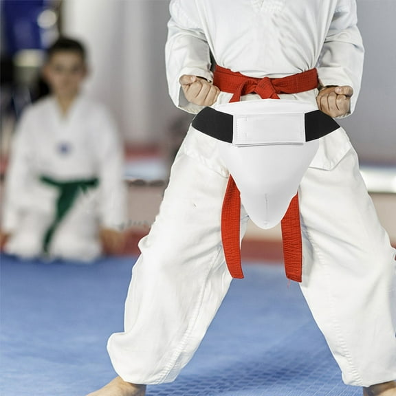 DEEPCRAFF 2Pcs Crotch Protector Groin Guard for Adult Athletes in Boxing and Taekwondo