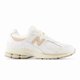 thumbnail image 2 of [M2002RVF] New Balance Men's White Vachetta Tan *NEW*, 2 of 5