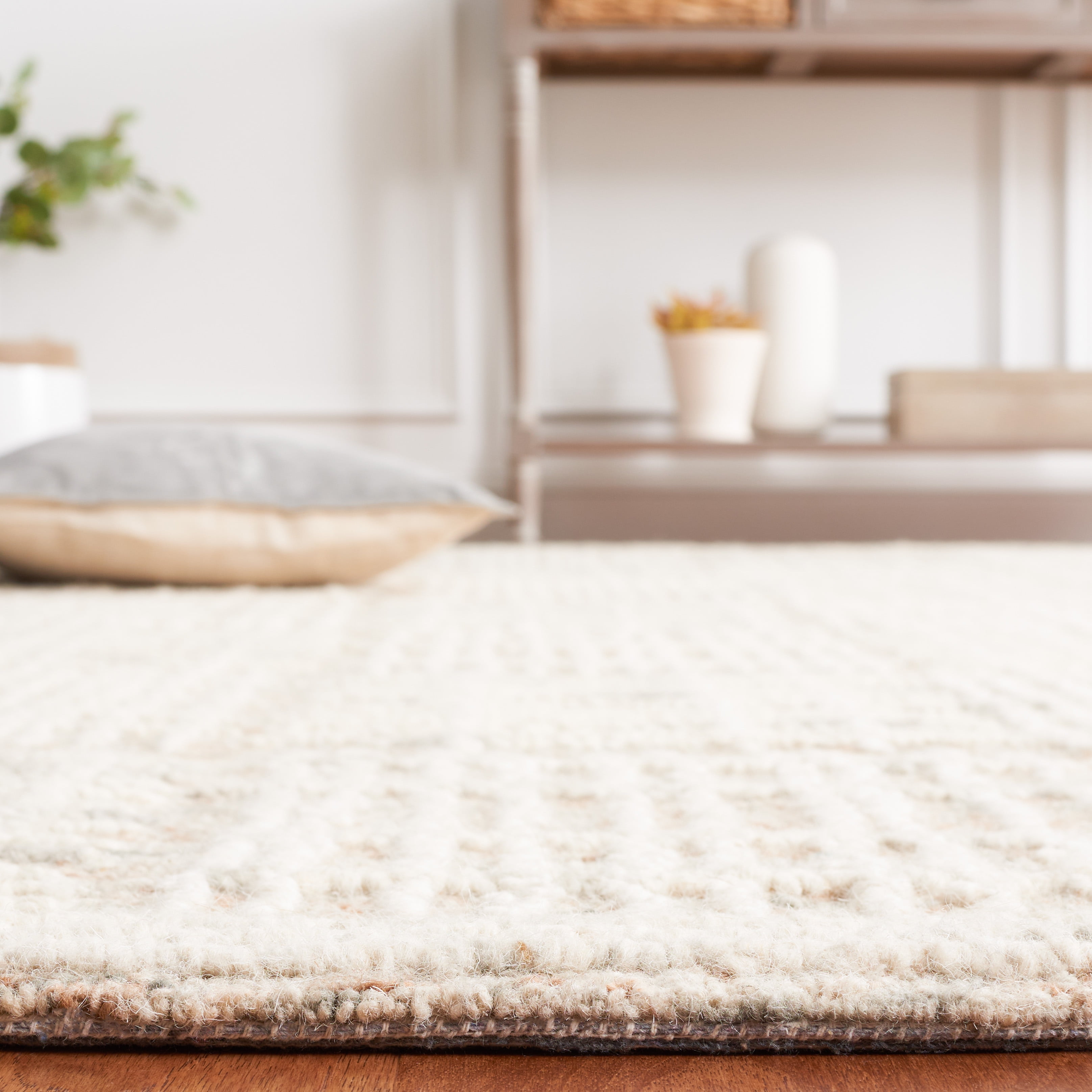 SAFAVIEH Abstract Milan Striped Area Rug, Brown/Ivory, 6' x 6' Round