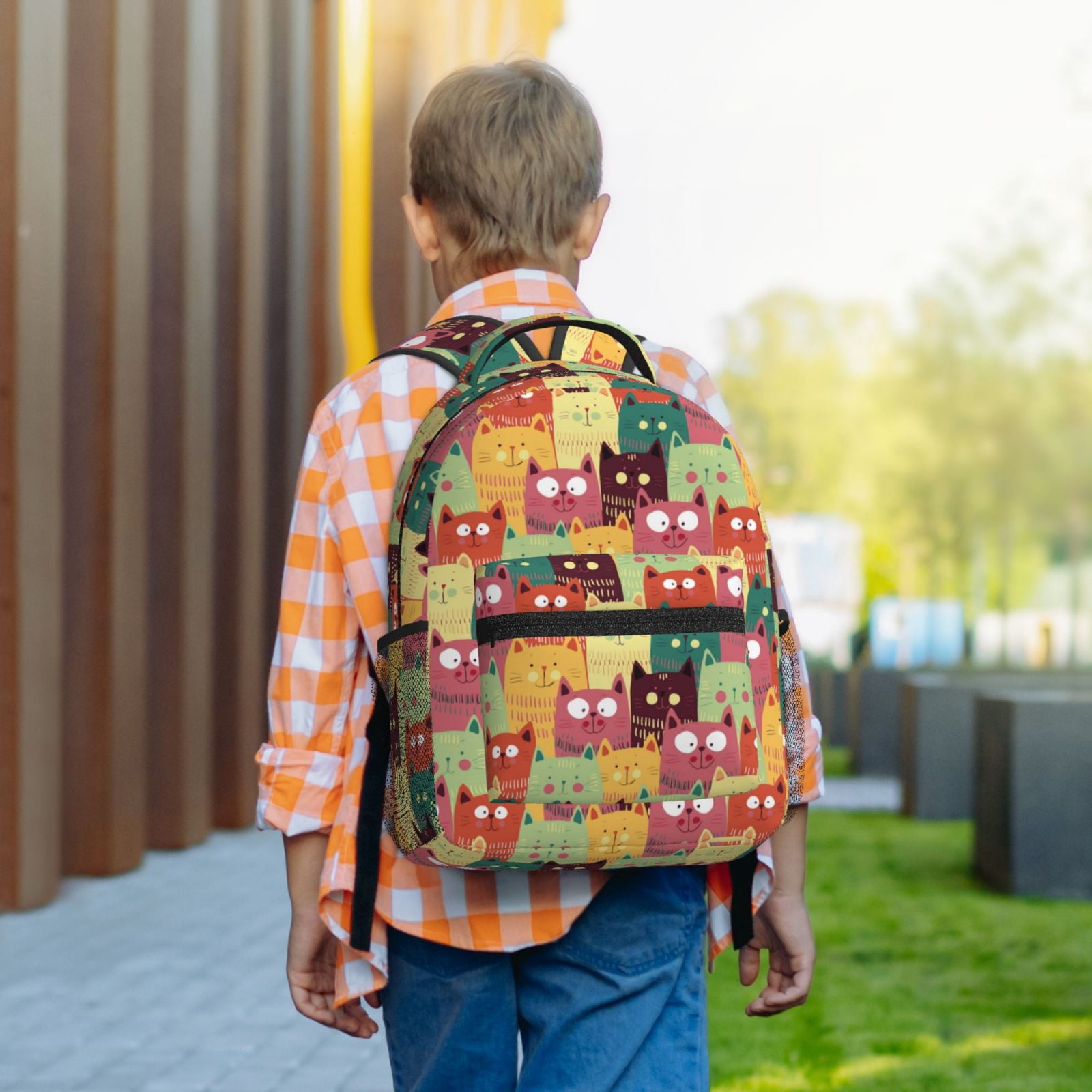 Xecao Cute Cartoon Cat Travel Backpack: A spacious, stylish computer backpack ideal for men and women, perfect for college, school, or daily travels