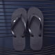 thumbnail image 1 of Chanclas de verano para hombre, sandalias de hombre resistentes al desgaste, suela suave, antideslizantes y gruesas, modernas, para exteriores, zapatos de playa, 1 of 6