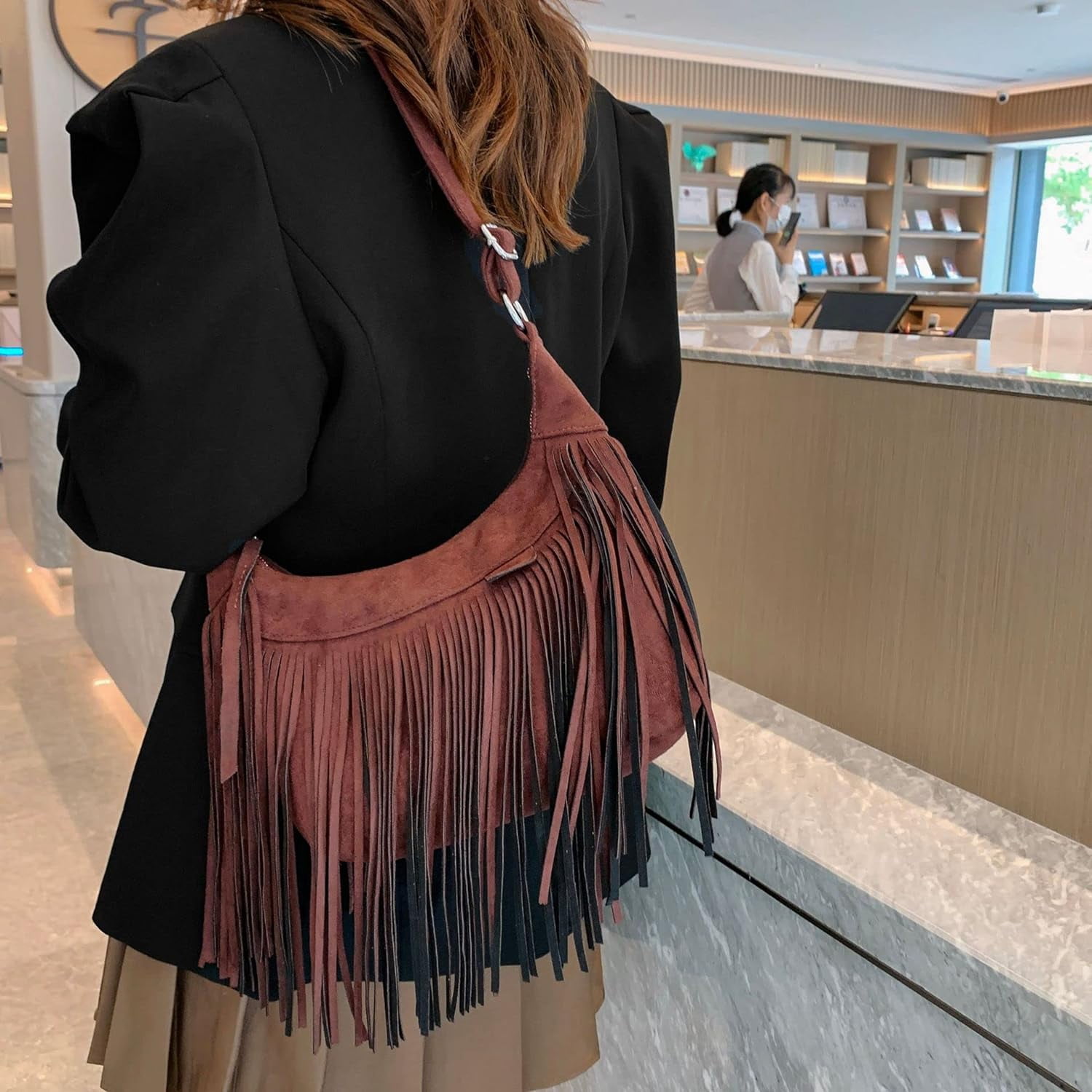 Kukuzhu Boho Hippie Purses Fringe Tassel Faux Suede Shoulder Messenger CrossBody Sling Bag Country Concert Outfits for Women