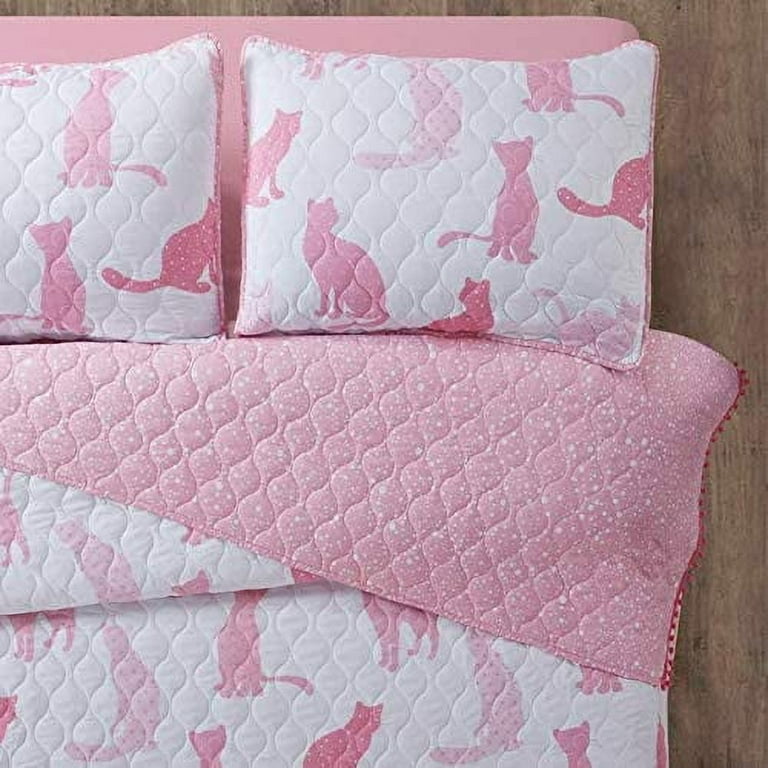 Sleeping Partners 3 Piece Pink Cats Quilt Set with Mini Pom Poms