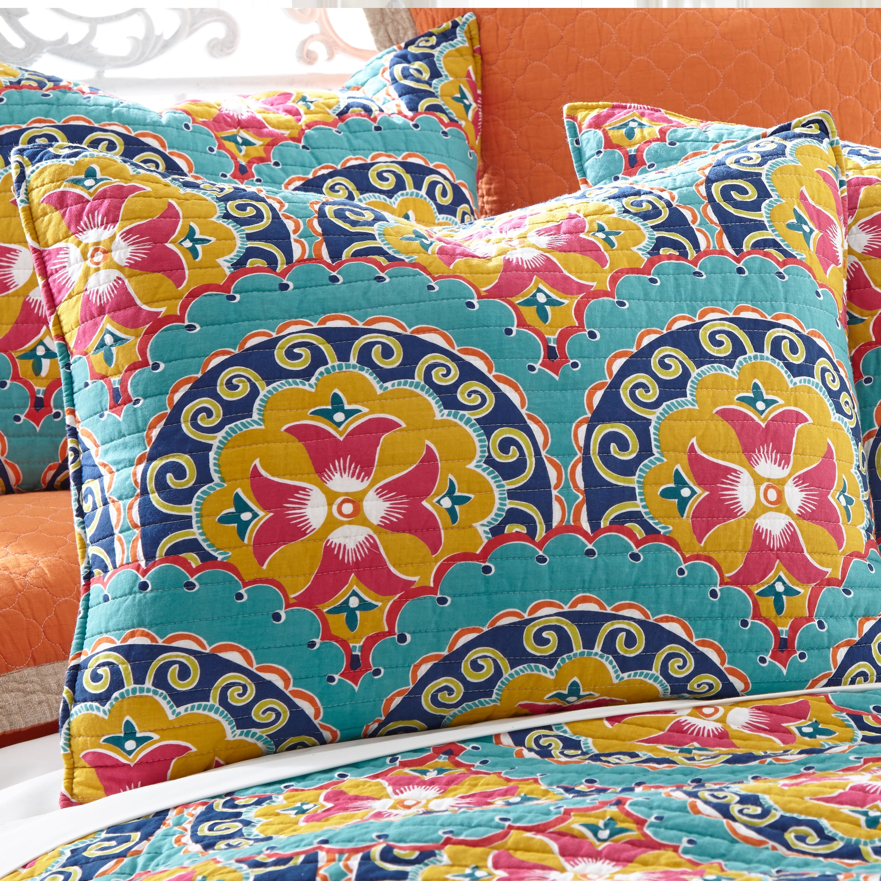 Levtex Home Amelie Multicolor Cotton Quilt, King - Reversible