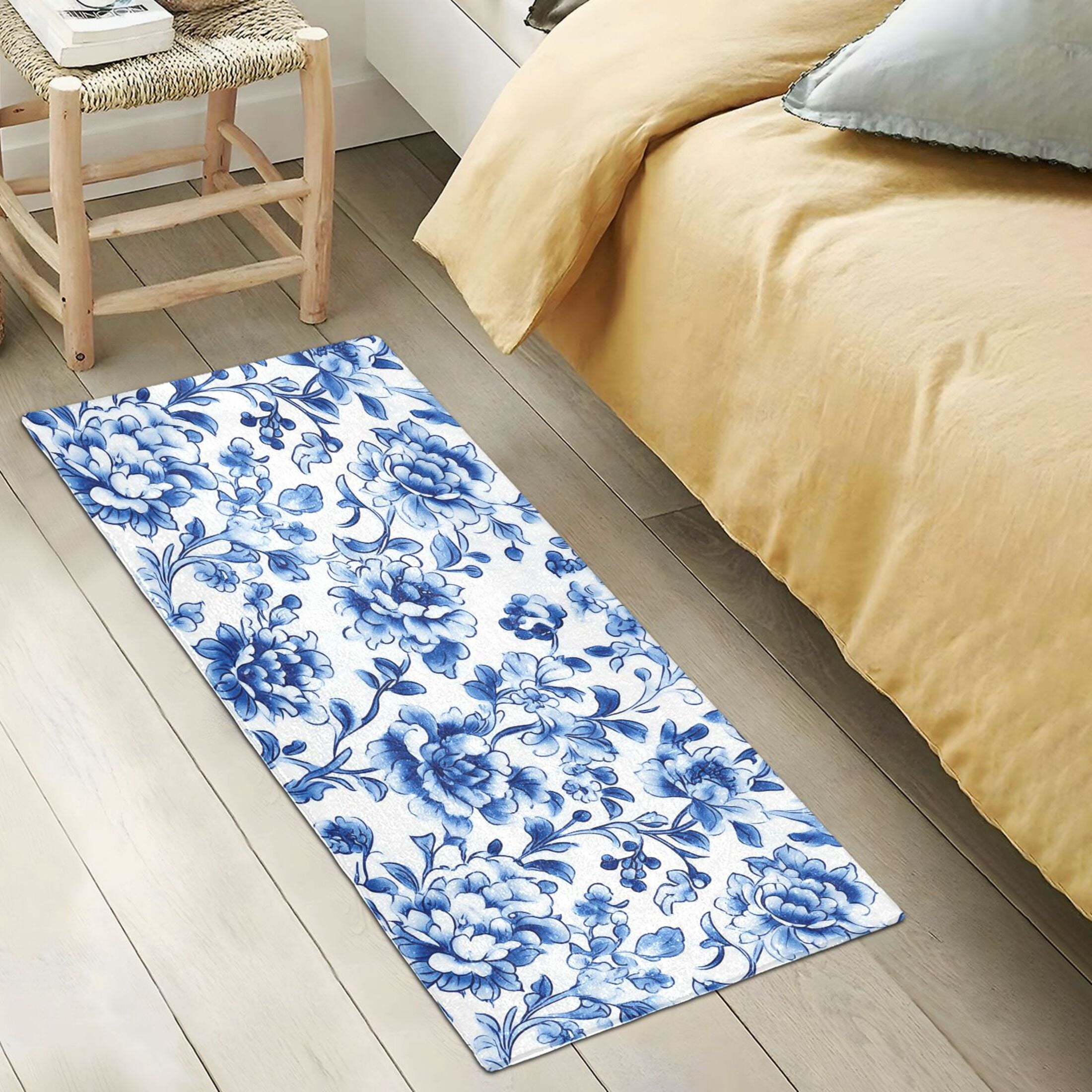 Blue and White Porcelain Floral Bath Mat 39x20 Non-Slip Bathroom Rugs Absorbent Soft Plush Quick Dry for Tub Shower Kitchen Home Decor