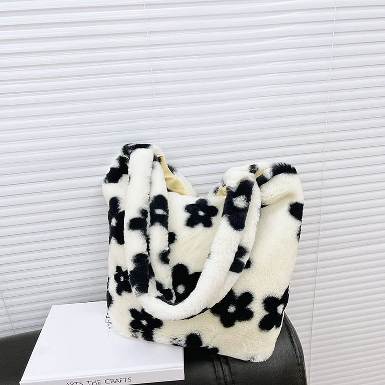 Daisy discount fur bag