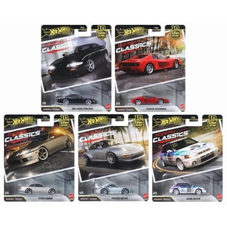Hot Wheels Premium Collector Display Sets, 3 Cars & 1 Transporter