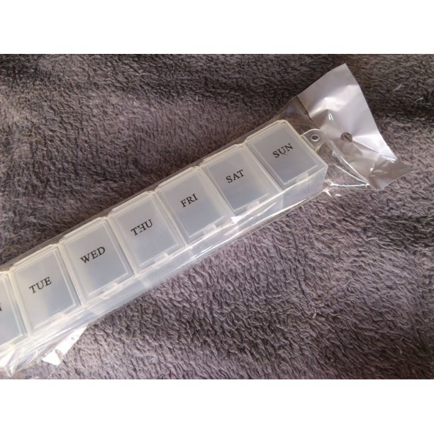 Caja de medicamentos portátil de plástico de siete compartimentos, exquisita caja de medicamentos pequeña de siete días, caja de almacenamiento semanal