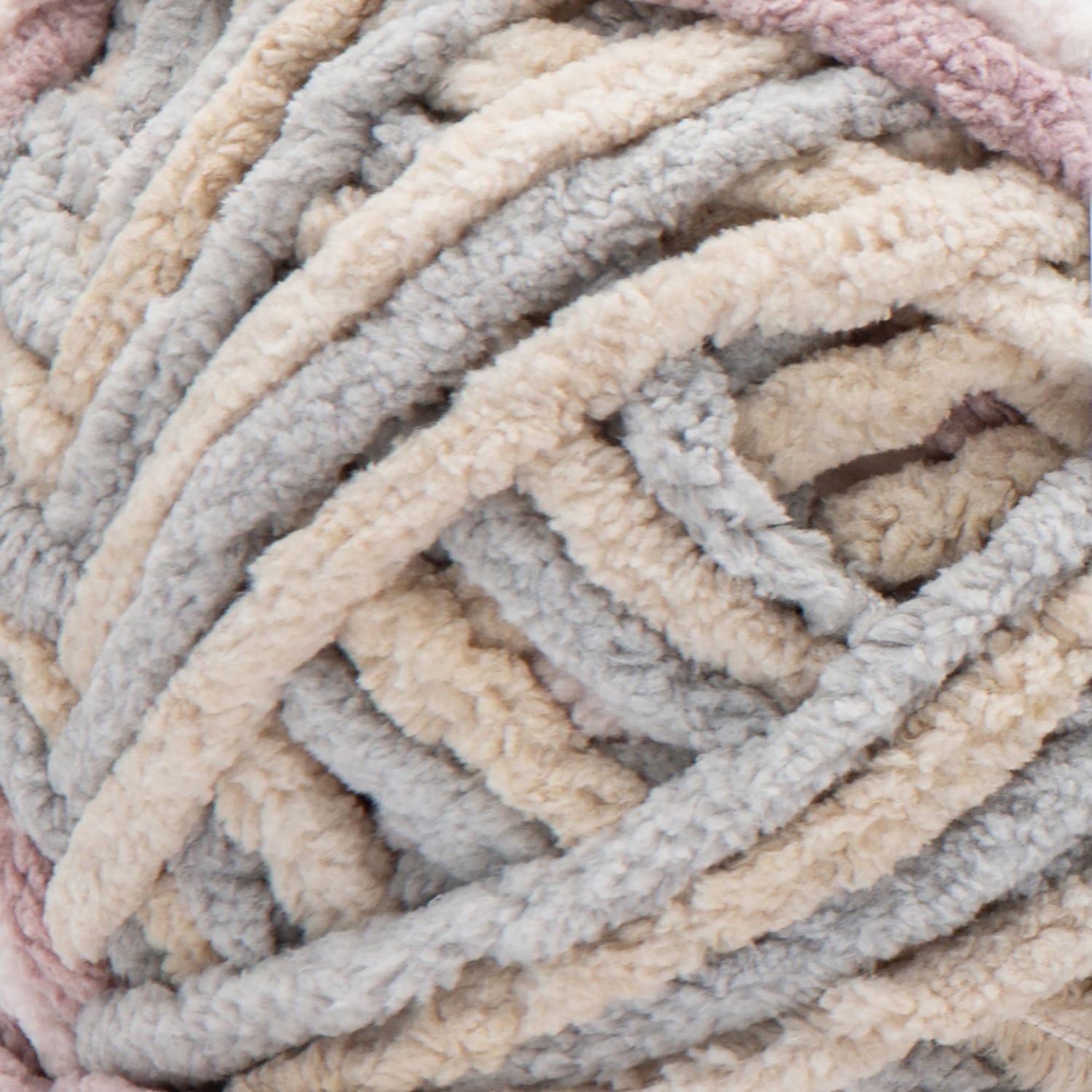 Bernat® Blanket™ #6 Super Bulky Polyester Yarn, Morning Dove 10.5oz/300g, 220 Yards, Polyester #6 Super Bulky Yarn
