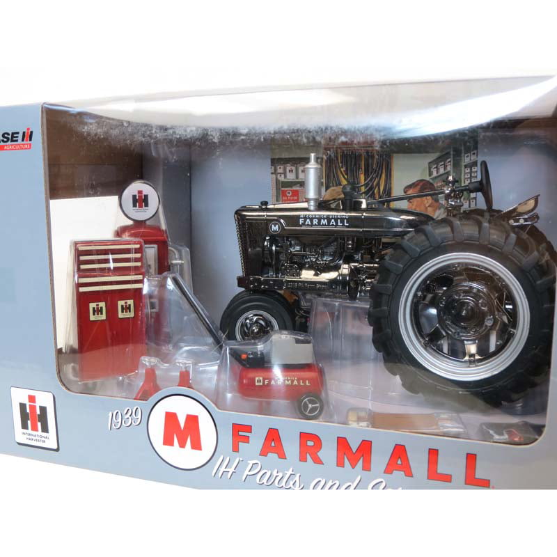 1/16 1939 Farmall M White Demo Parts & Service 2018 Farm Show ERTL 16370b NIB 