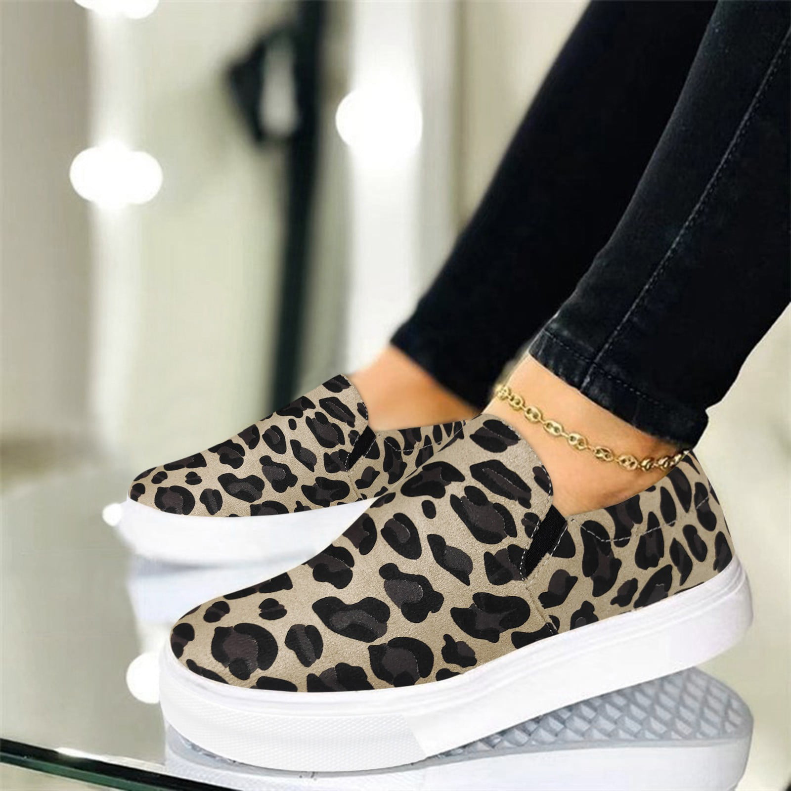 Ladies Cloth Leopard Print Low Top Flat Large Size Casual Shoes Note Please Buy One Two Sizes Larger -