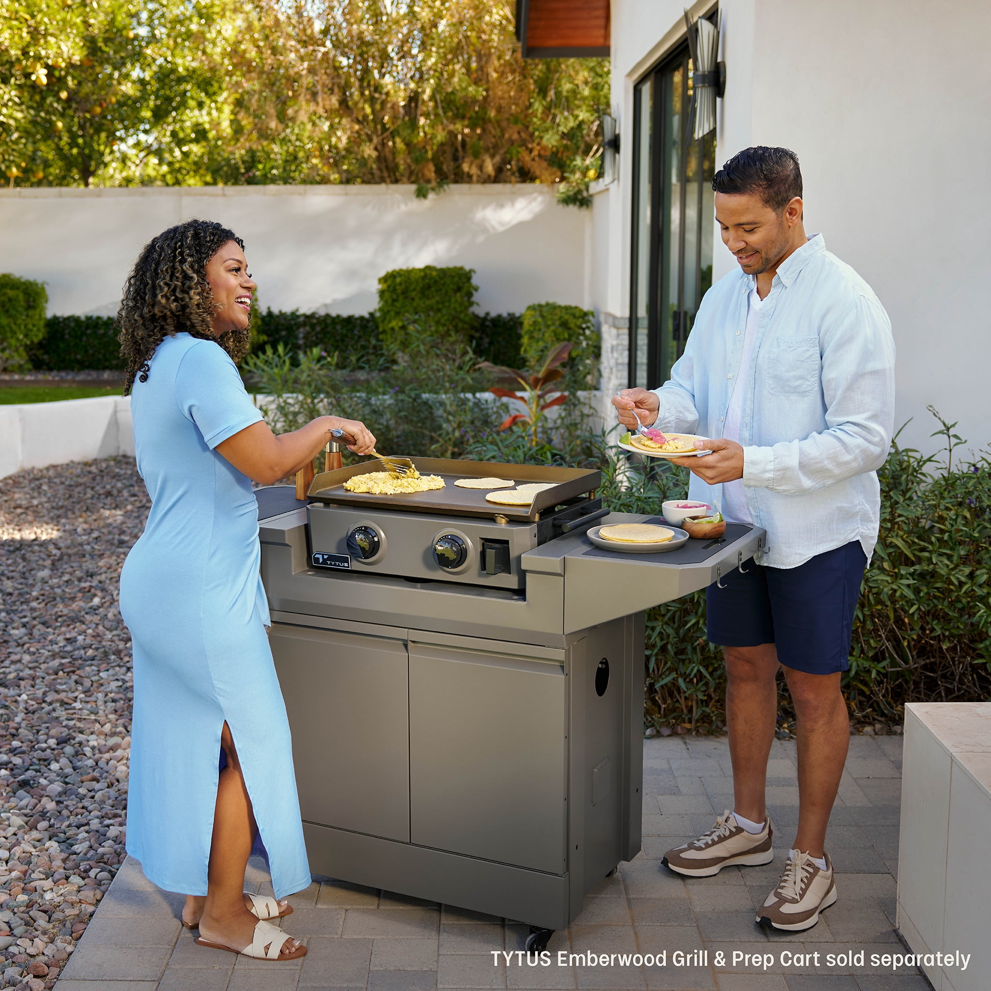 TYTUS Emberwood 2-Burner 22" Tabletop Outdoor Griddle
