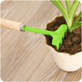thumbnail image 4 of Juego De Herramientas De Jardinería De 3 Piezas Juego De Herramientas De Mini Maceta De Jardinería Herramientas De Trasplante De Jardín Multifuncional Con Mango De Madera Para Niños De Flores De Moyic TO002955-00, 4 of 7