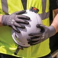 thumbnail image 4 of Guantes de trabajo Klein Tools 60590, tejidos por inmersión, resistentes a cortes, 4 of 9