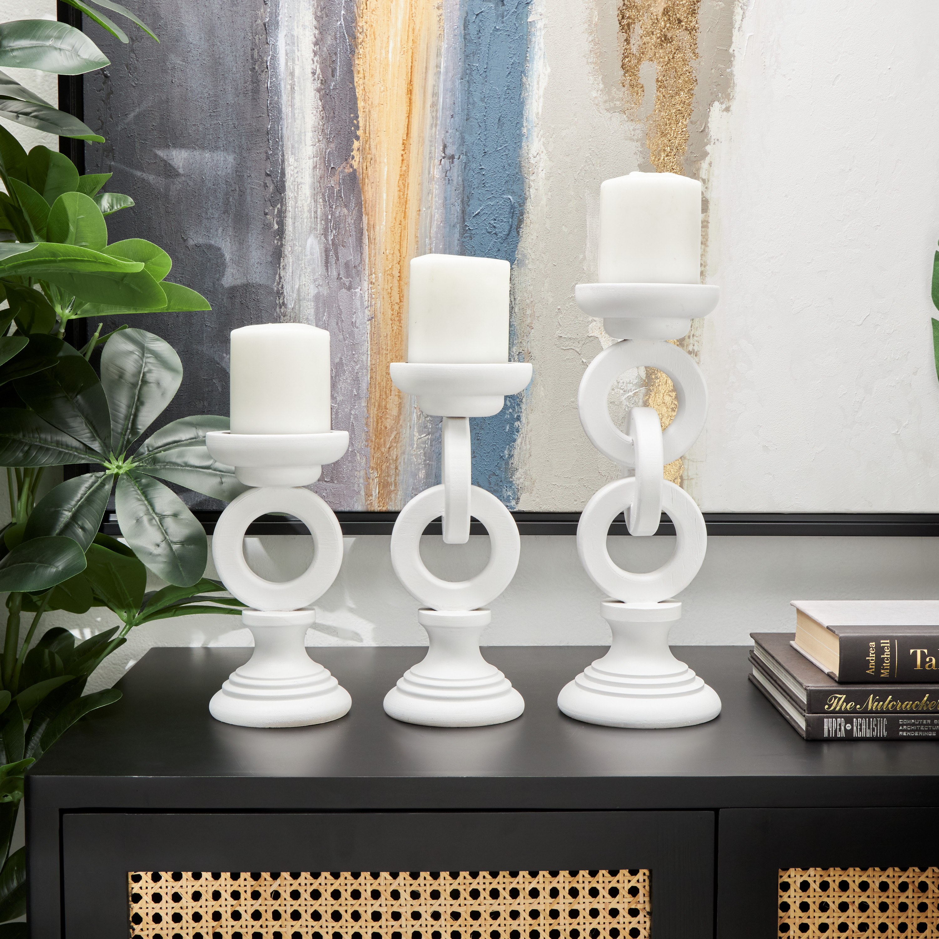 DecMode 3 Candle White Wooden Chain Link Candle Holder, Set of 3