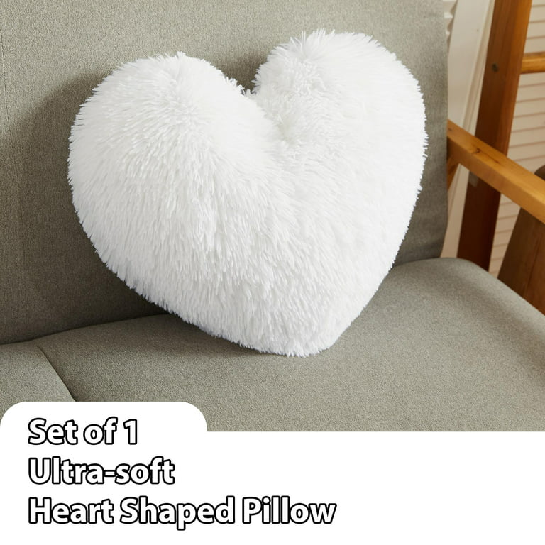 LIFEREVO Fluffy Heart Throw Pillow,Valentines Day Gifts Faux Fur Heart Pillow,Christmas Kids' Throw Pillows Decorative Cute Soft Cushion for Living