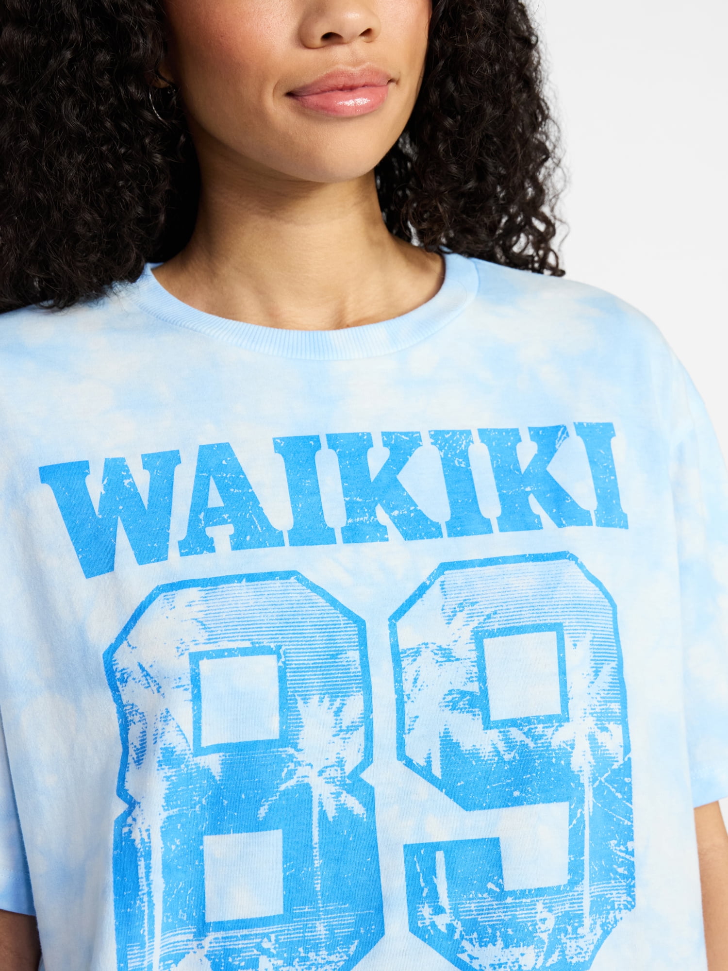 No Boundaries Boxy Cropped Graphic Tee, Women's XXS-XXL