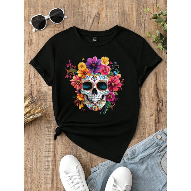 Casual Minimalist Skull & Flower Graphic Print Round Neck Short Sleeve Fitted Women T-Shirt, For Summer Suitable For Halloween