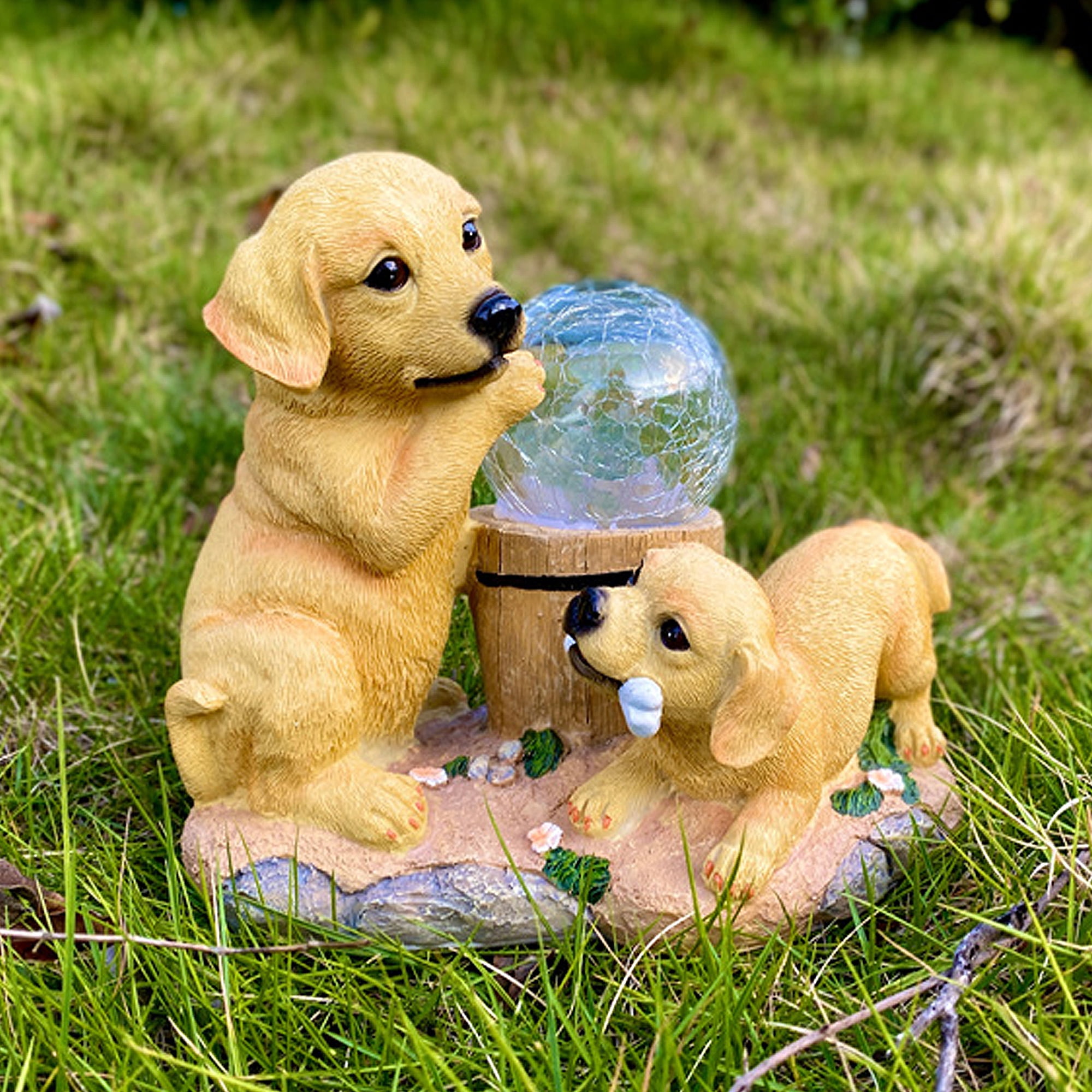 Solar Garden Dog Statue Light, Outdoor Puppy Figurine Resin Decoration for Garden Patio Pathway Yard Lawn Gifts