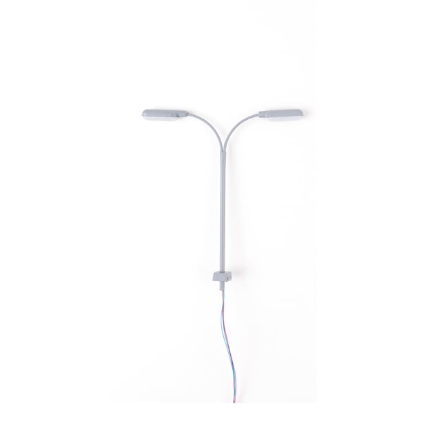 Wosthever Modelo de lámpara de vía férrea para interior y exterior, paisaje de autoensamblaje, Mini luces de 2 cabezales, escena de DIY, poste de Artesanía (1:150) (Luz blanca) Wosthever HA066717-05