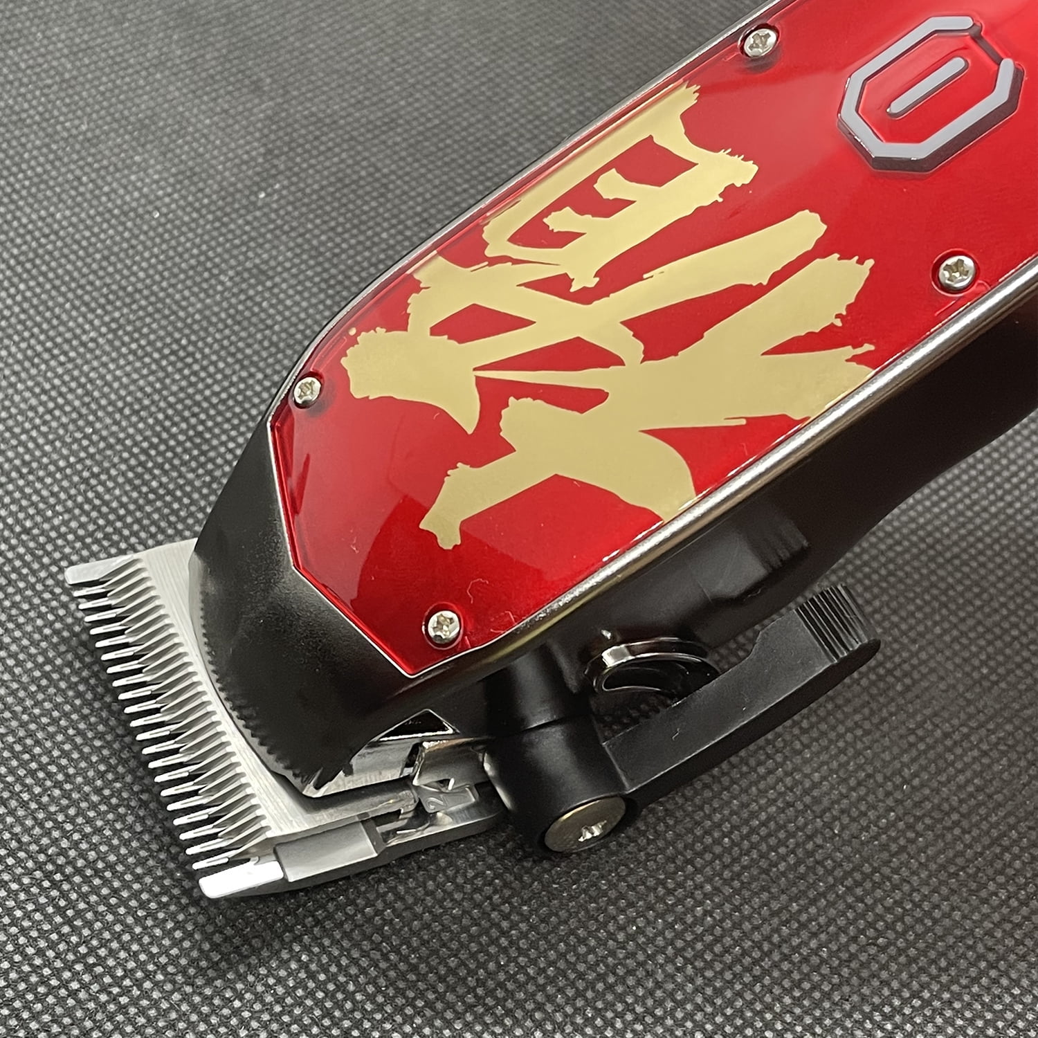 Madeshow M10+ Professional Hair Clipper for Barbers Men's Grooming 0.5mm Close Cut 2200mAh Lithium Battery 7000 RPM High-Torque Motor Precision Cutting