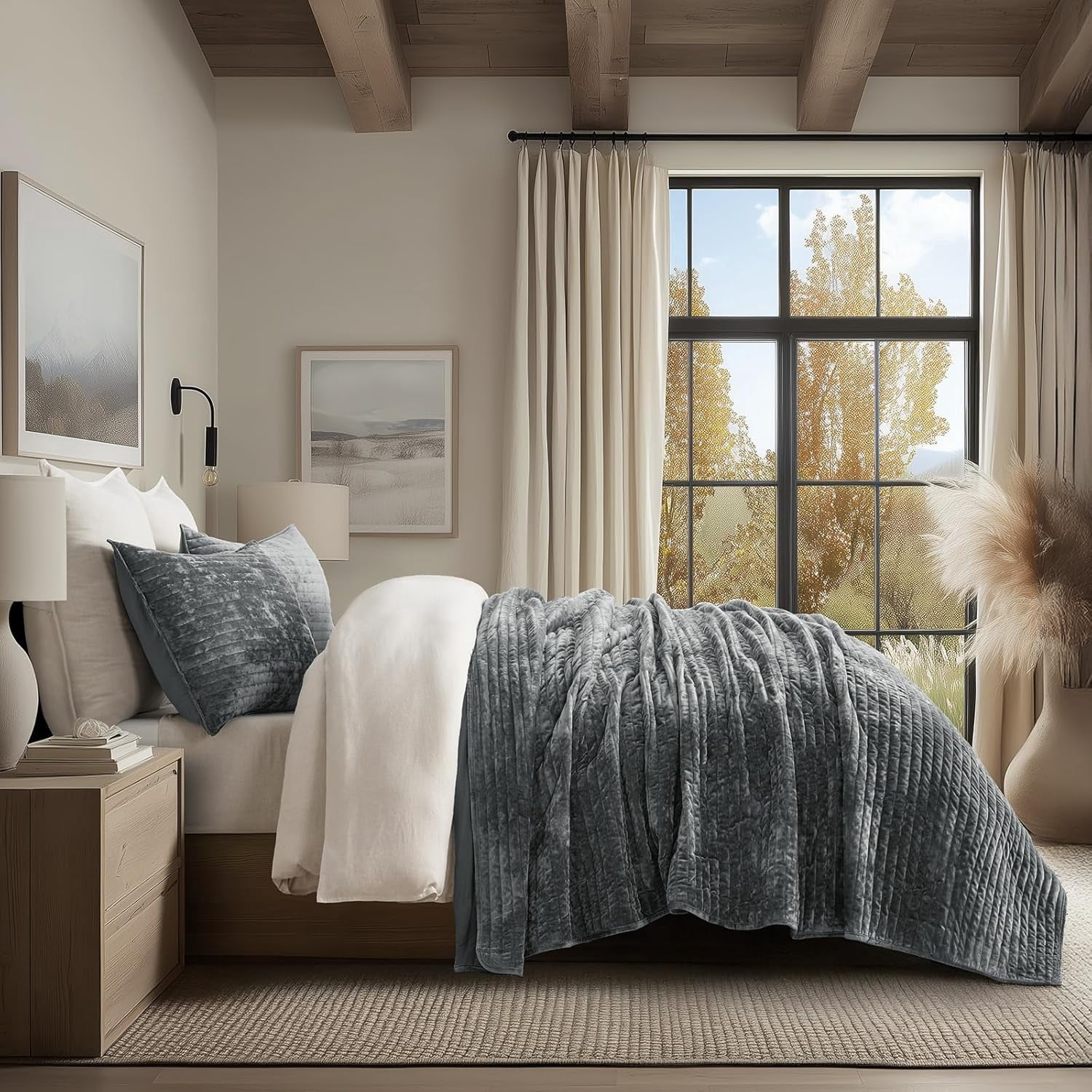 EVERGRACE Velvet Quilt Set King Size, Luxurious Soft Striped Channel Bedding Set, Lightweight Velvet Comforter for All Season, Oversized Bedspread Coverlet with 2 Matching Shams, Charcoal Gray