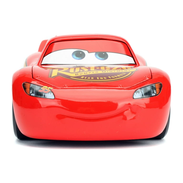 Disney Pixar Cars 1:24 Lightning McQueen Die-cast Car with Tire Rack Play  Vehicles 